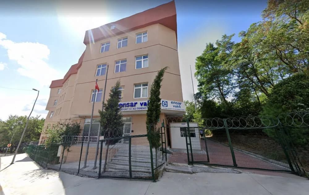 Özel Ensar Vakfı İstanbul Esenkent H. Ayşe Özyurt Yükseköğrenim Kız Öğrenci Yurdu — Esenkent